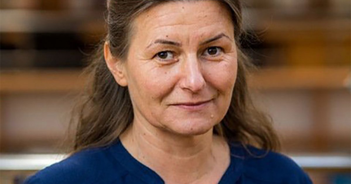 A falak lebontása helyett sajnos erősítjük azokat